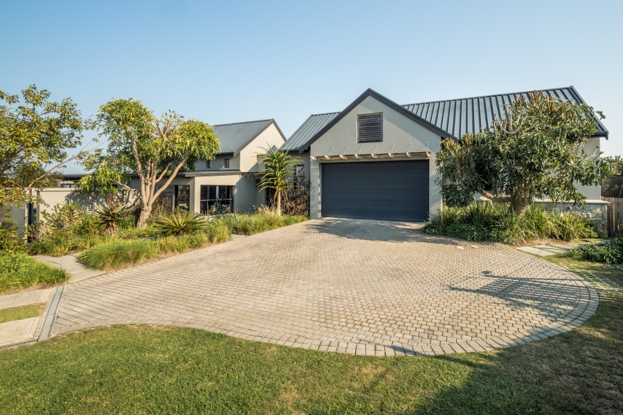 5 Bedroom Property for Sale in Pezula Private Estate Western Cape